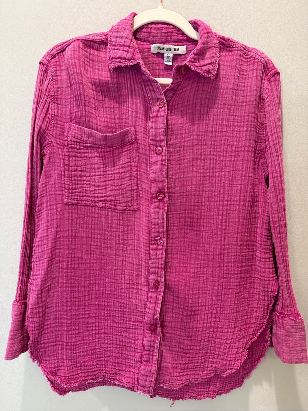 Urban Outfitters Magenta Pink Gauze Button Front Shirt Frayed Hem XS